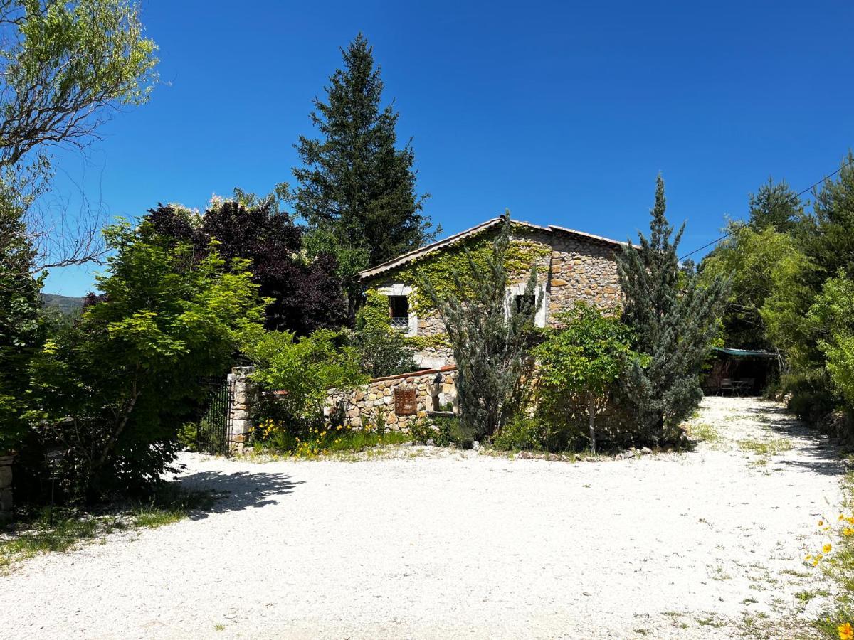 טריגאנס Le Priolat Des Anges Aux Portes Des Gorges Du Verdon מראה חיצוני תמונה
